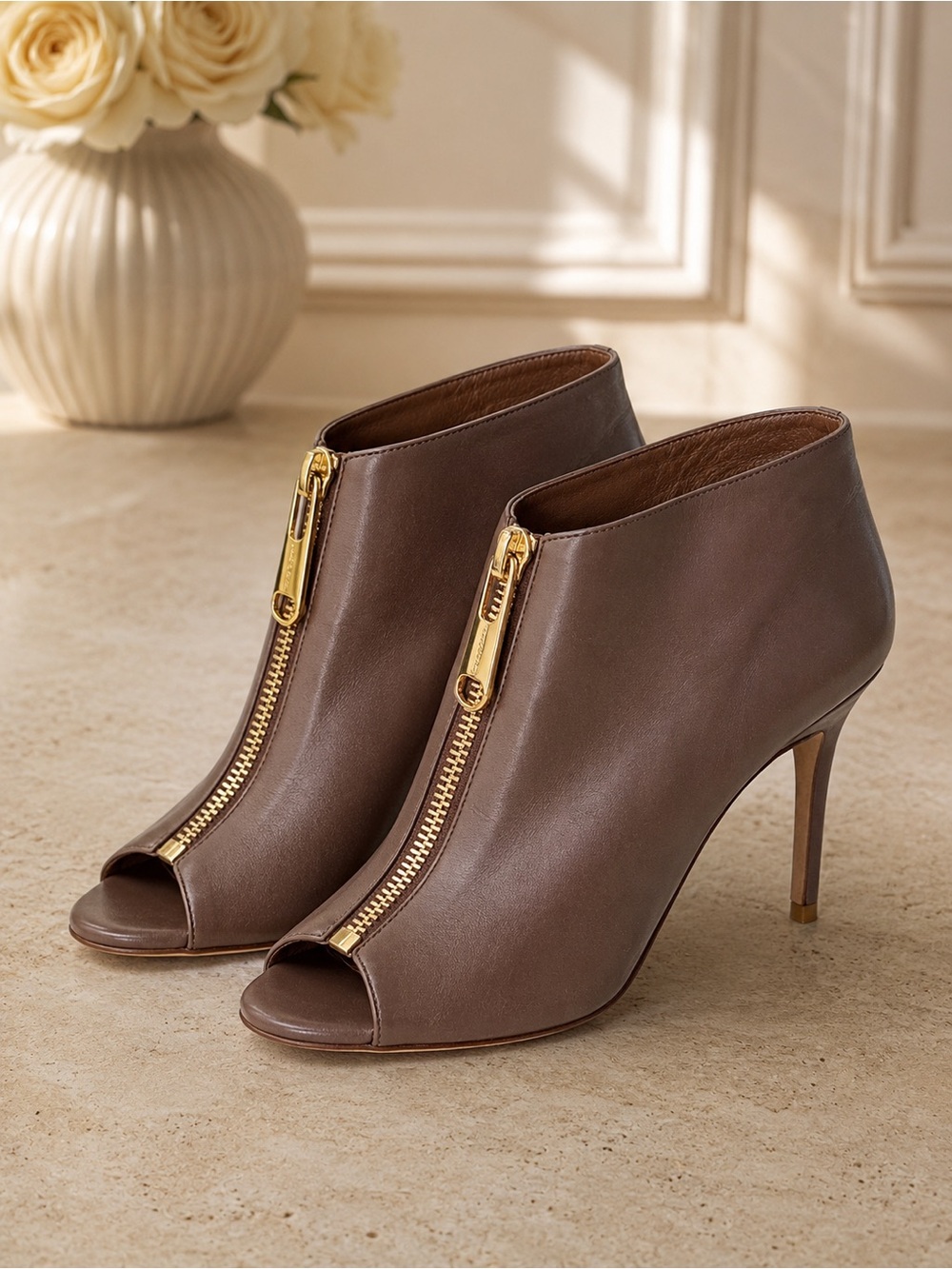 Burberry Leather Peep Toe Ankle Booties | EU 40 | Made in Italy | Gold Zip
